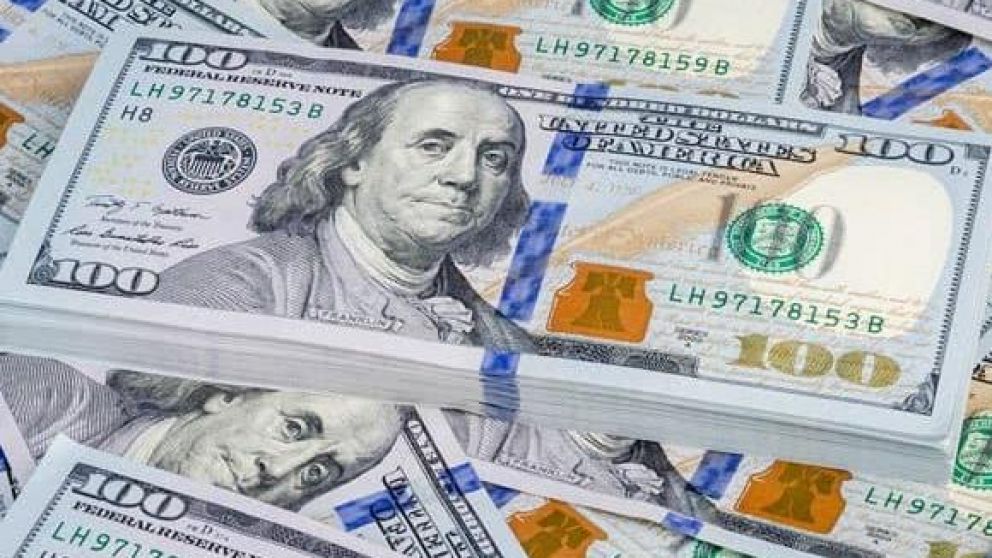 El dólar hoy cerró en $44,88.