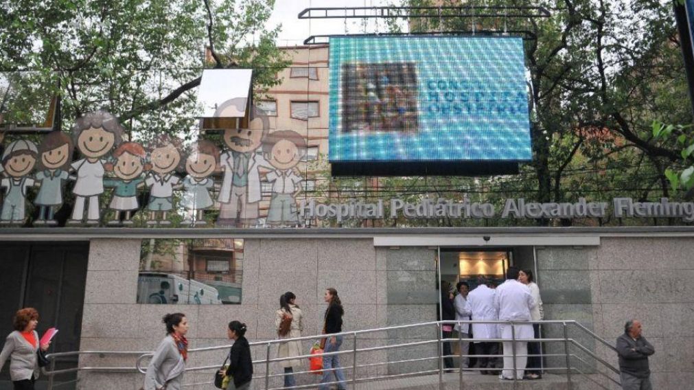 Este es el frente del hospital donde la menor fue atendida (Gentileza: Los Andes).