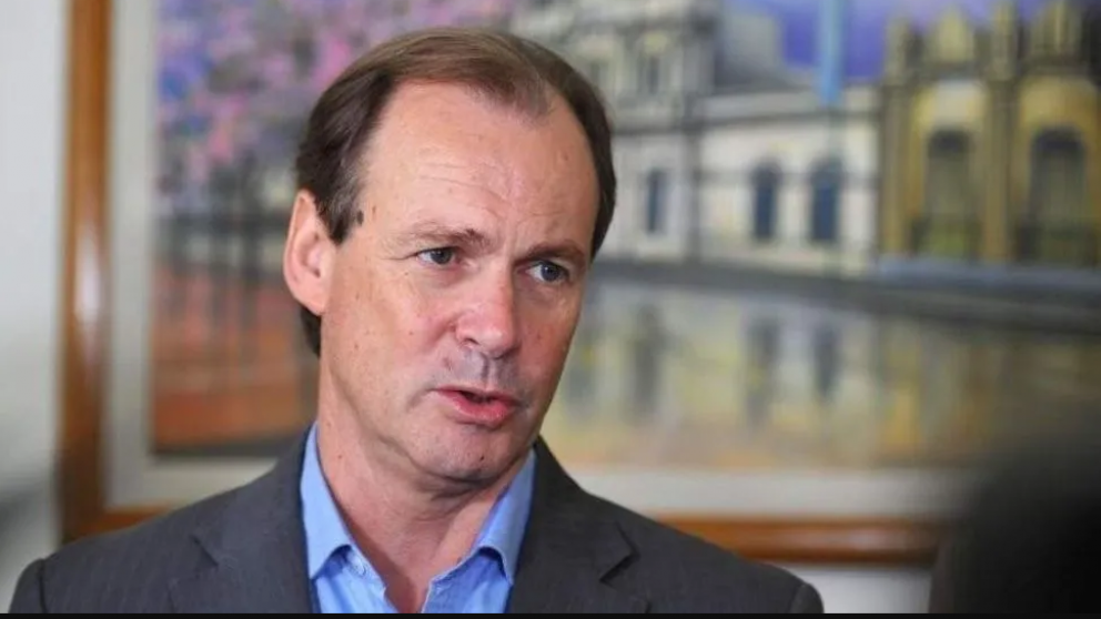 El gobernador arrasó en los comicios.