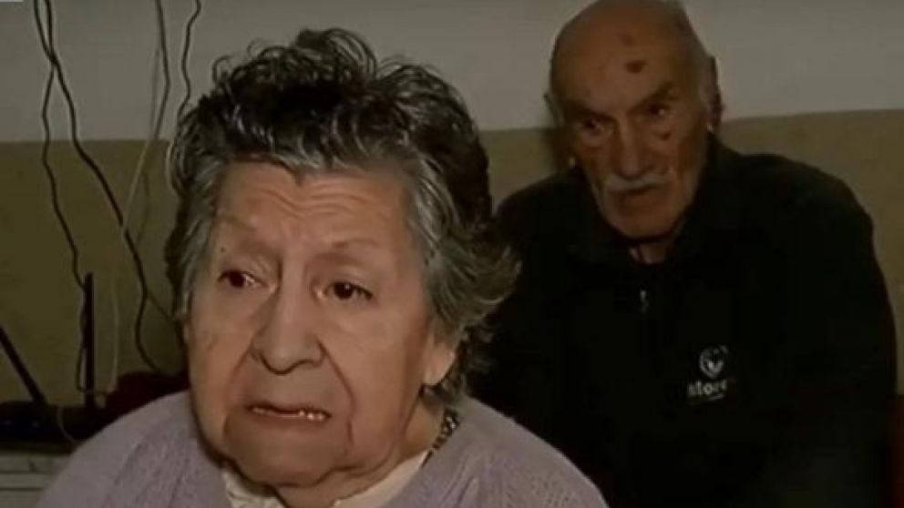 Hilda y Hugo esperaron durante más de siete horas en un local céntrico de la ciudad