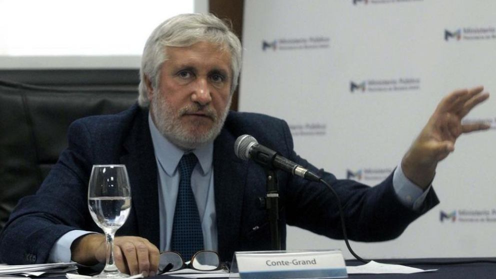 Julio Conte Grand tiene "expectativa" por el peritaje de los tel�fonos de los imputados.