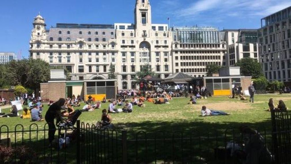 El parque de Londres donde sucedió el hecho. (Archivo)