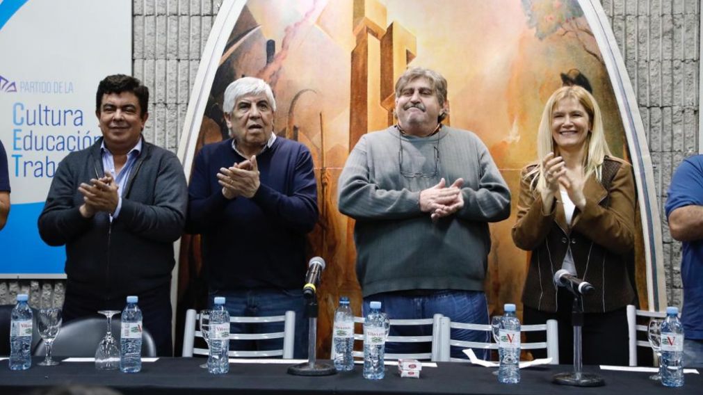 En Smata, presentó el Partido de la Cultura, Educación y Trabajo (CET).