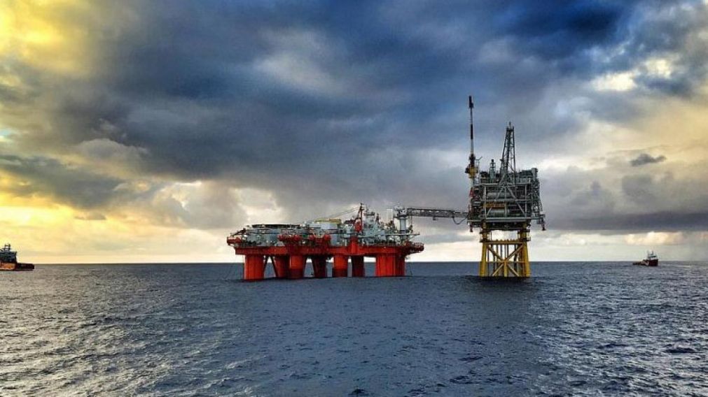 Se permite al ilegal gobierno ingles explotar la cuenca para petroleo.