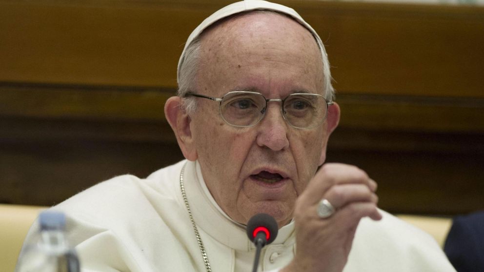 Francisco no dejó pasar la noticia mundial y se expidió al respecto.