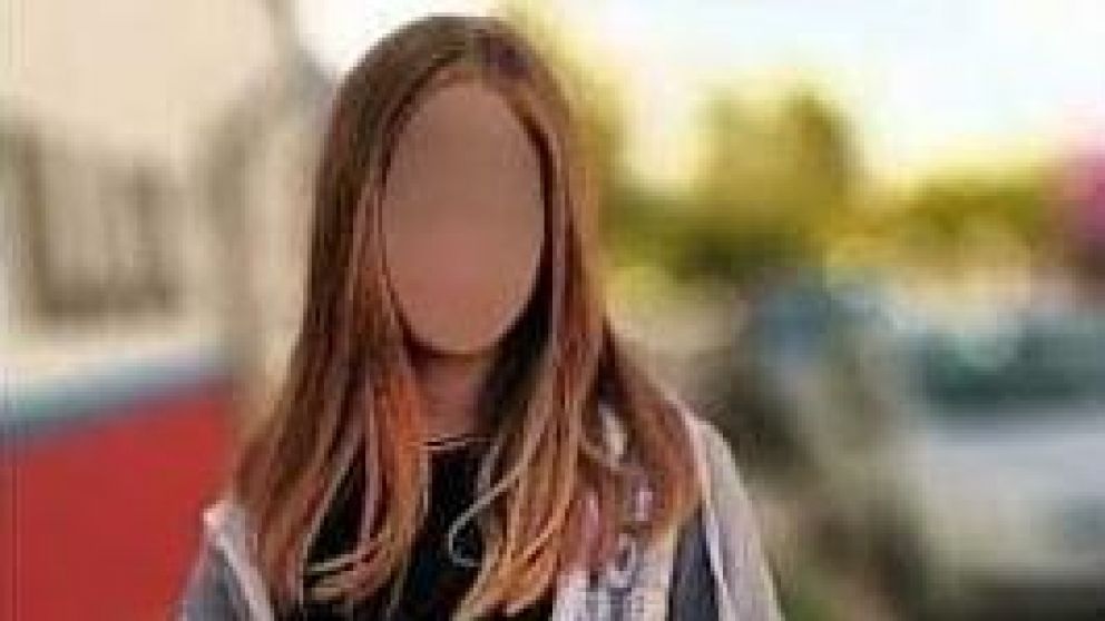 Rocío continúa mejorando en el Hospital de El Cruce.