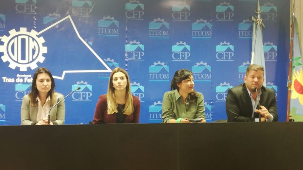 Jornadas de reflexión en el marco de la marcha Ni Una Menos.