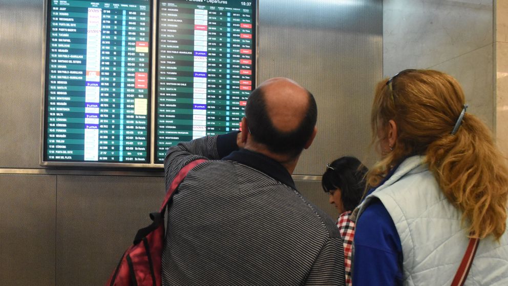 Los usuarios están a la espera de la resolución del Ministerio de Trabajo (Pablo Villán/Crónica).