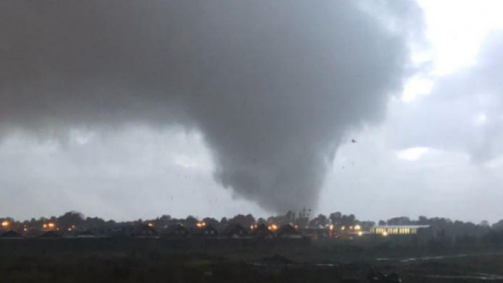 El fenómeno dejó serios destrozos.