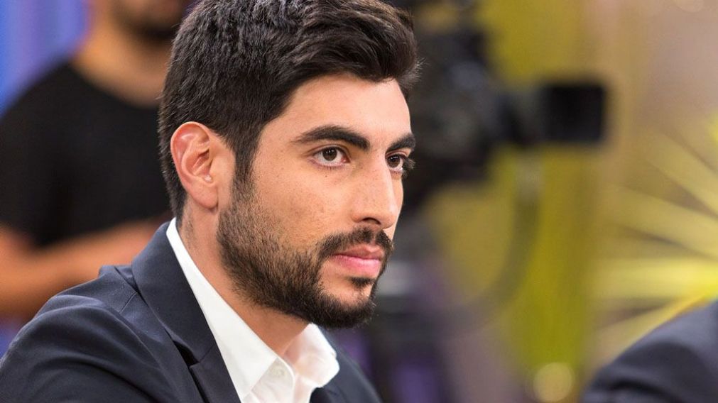 Seg�n Facundo Moyano la ancha avenida del medio no existe. 
