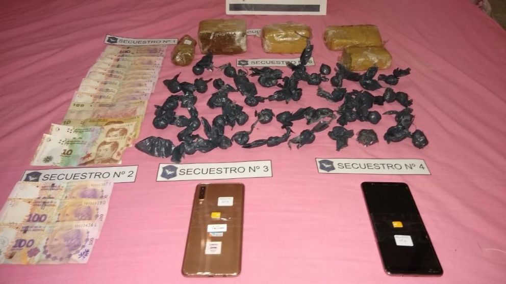 Los objetos secuestrados.