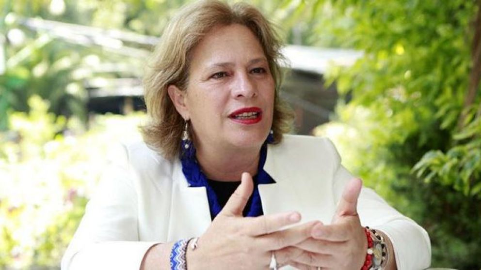 Josefa González Blanco Ortiz Mena dio explicaciones sobre su posterior renuncia.
