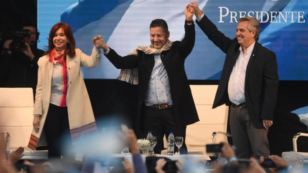 CFK, junto al intentendente Menéndez, de Merlo, y Alberto (Pablo Villán-Diario Crónica).