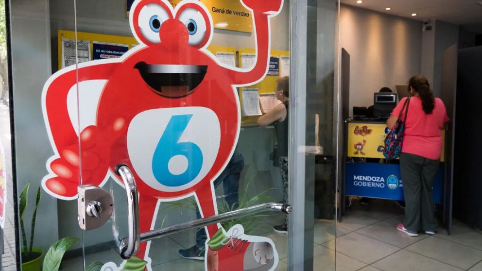 El jubilado de Entre Ríos celebra su millonario premio tras años de constancia en el Quini 6.