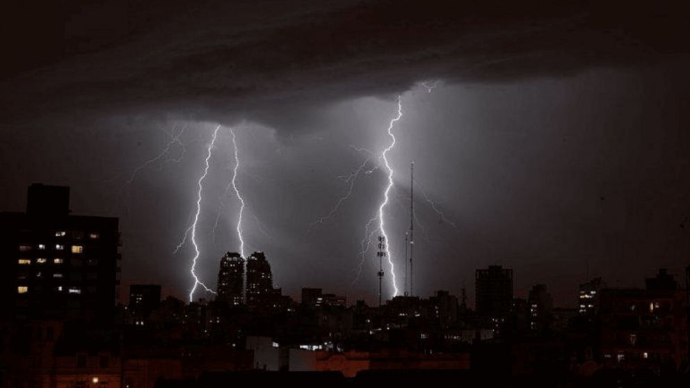 Se cae el cielo: alerta meteorológica naranja por tormentas para Buenos Aires y medio país