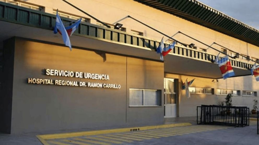 El hombre atacado por el novio de su ex pareja quedó internado.