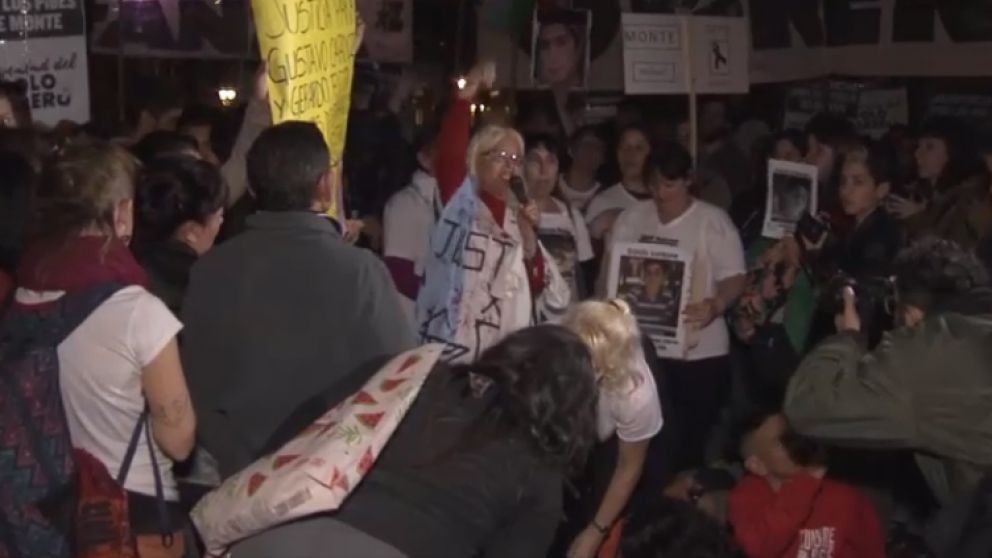 Así fue la jornada de movilización a Plaza de Mayo. (Captura de TV)