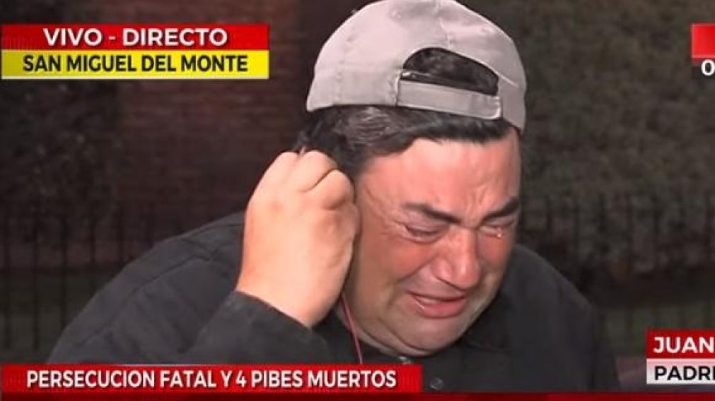 Juan Carlos. En llanto por la pérdida de su hijo adolescente. (Captura video)