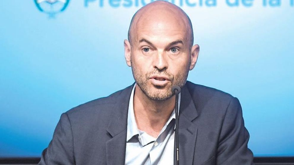 El Ministro de Transporte decidió tomarse unas vacaciones post anuncio del tarifazo.