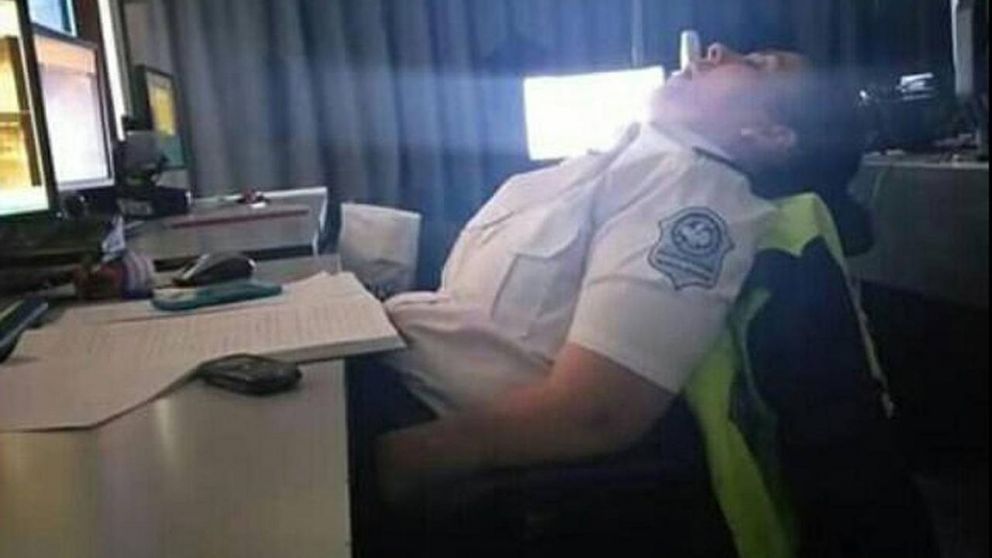 Fueron 17 los efectivos policiales escrachados