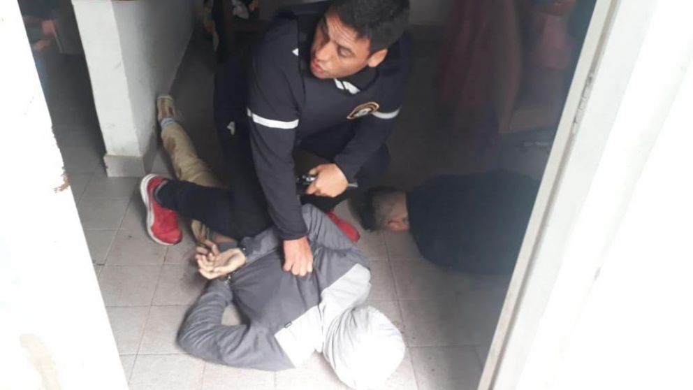 La banda estaba integrada por tres personas de 29, 31 y 34 años.