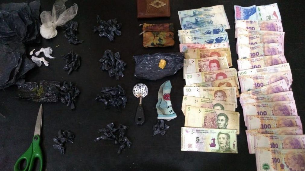 Los operativos estuvieron a cargo de los efectivos de Lomas de Zamora 7� junto a la Distrital Local (Fuente: Twitter). 