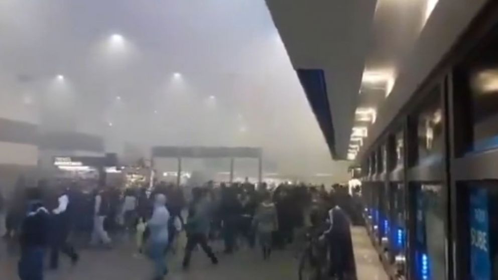 El humo en la estación de Once. (Twitter)