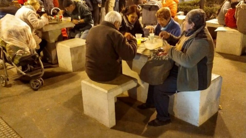 La cita es todo los martes a partir de las 20.