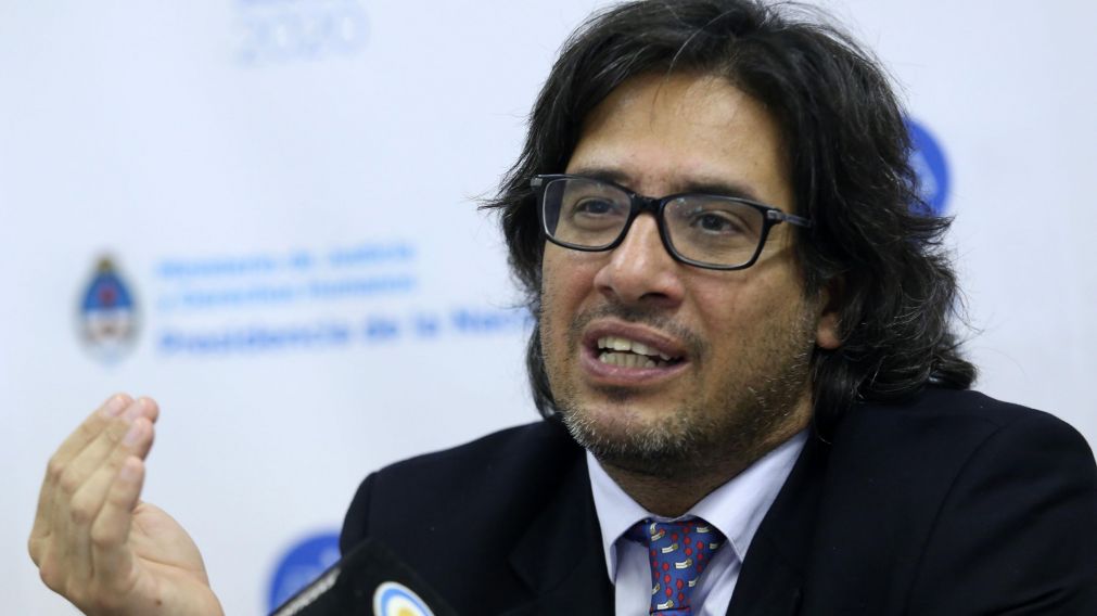 El ministro de Justicia dijo que la edad se fij� a trav�s de "an�lisis t�cnicos".