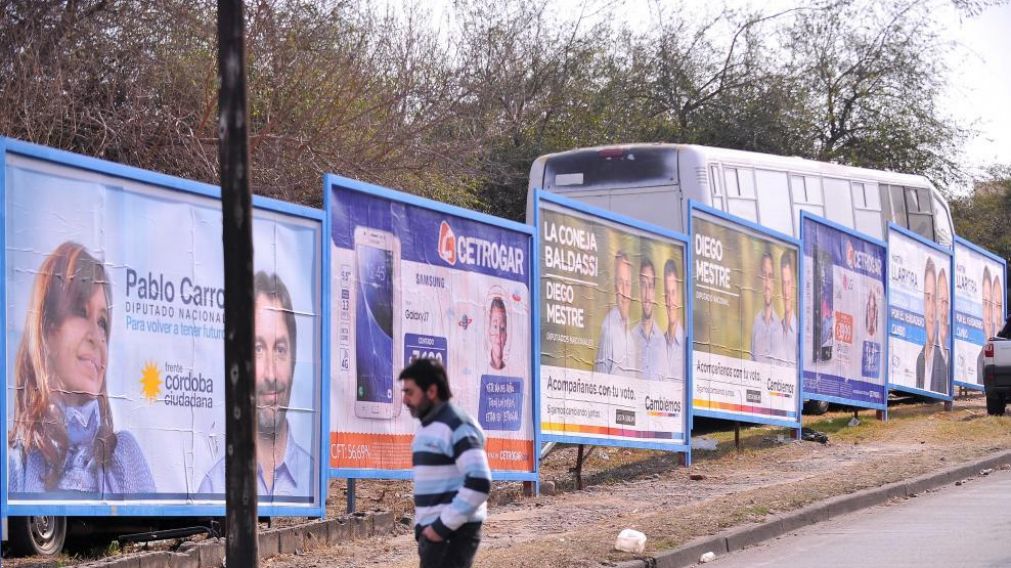 Los aportes privados deberán estar bancarizados.
