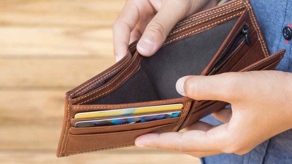 Crisis. Cada vez menos dinero para cubrir las necesidades. (Imagen archivo)