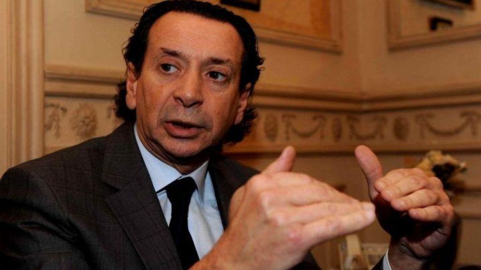 El Ministro hizo referencia a la herencia y a que eso dificultó el crecimiento económico.