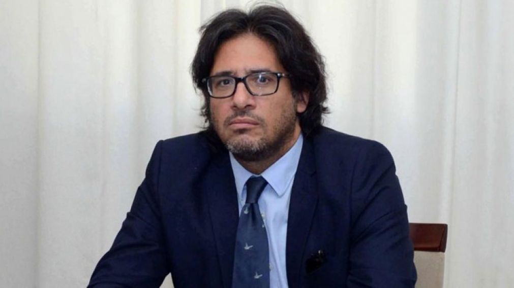 Garavano ,nuevamente complicado.