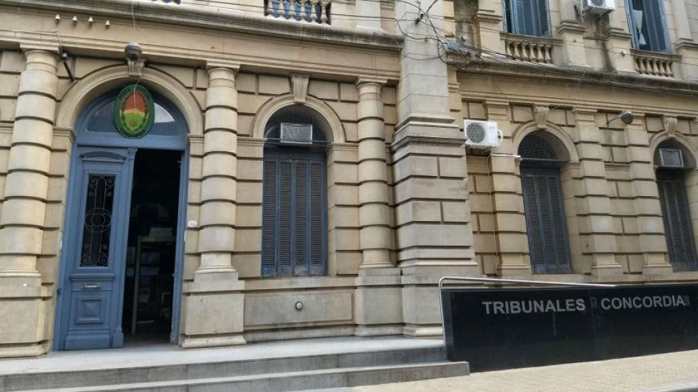 El juicio se realizó en la Sala N° 3 de la Cámara Penal de los Tribunales de Concordia.