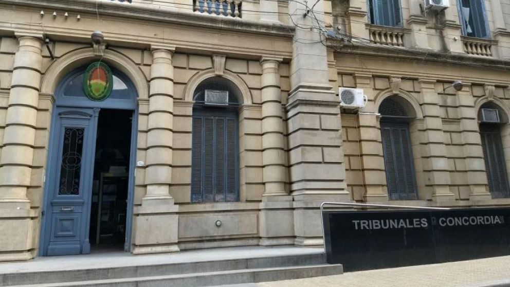 El juicio se realizó en la Sala N° 3 de la Cámara Penal de los Tribunales de Concordia.