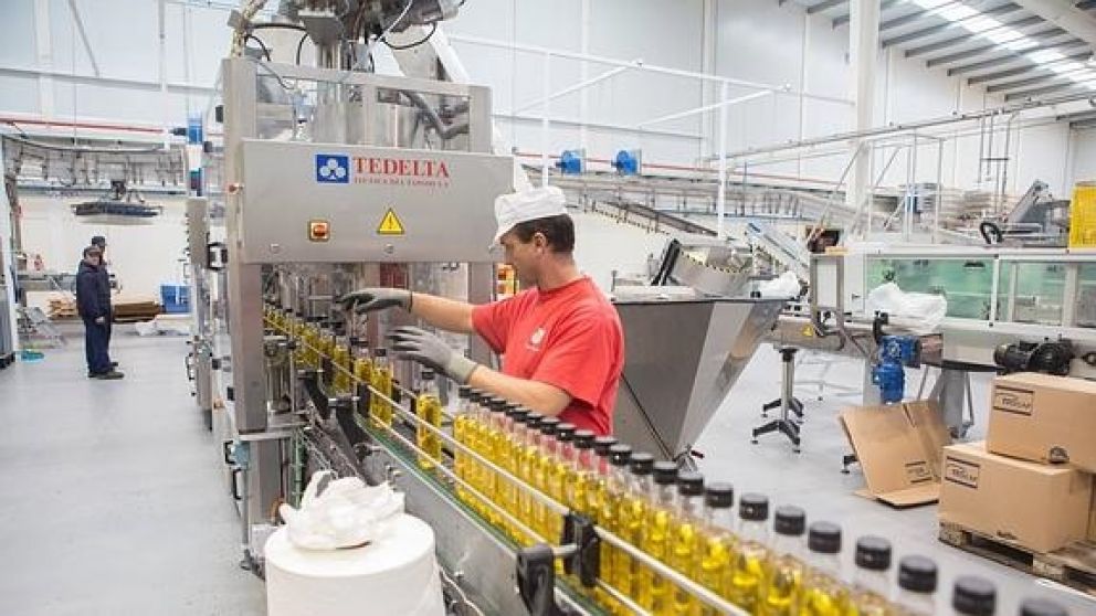 Se usa el 55% de las máquinas para producit alimentos.