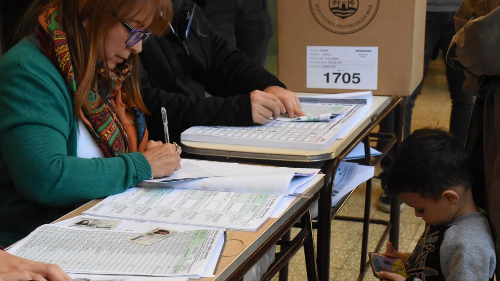 Los comicios se desarrollaron con total normalidad (Télam).