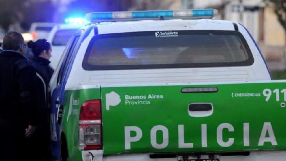 Personal policial logró detener a uno de los malvivientes. (Imagen archivo)