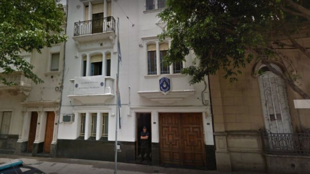 En la delegación local de la Federal encontraron bolsitas con cocaína.