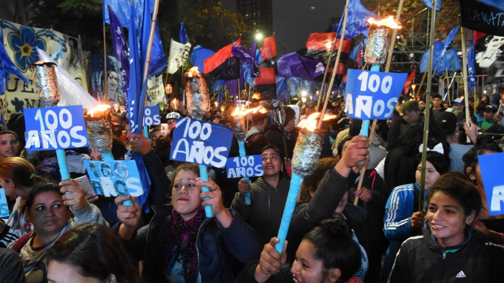 Una multitud, presente en el acto (Pablo Villán-Diario Crónica).