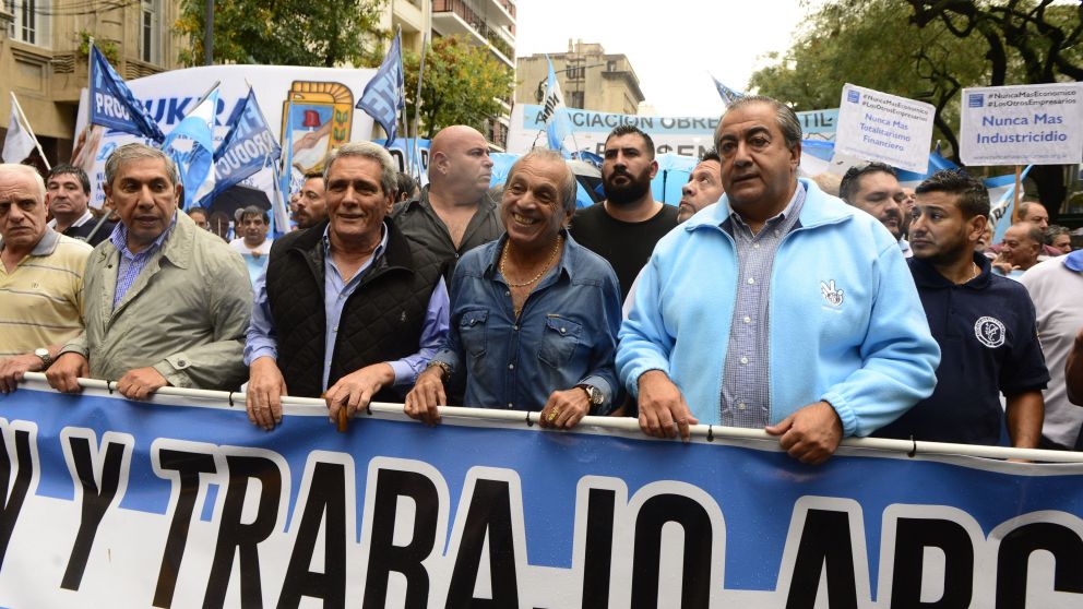 La CGT está enojada por el congelamiento para las obras sociales.