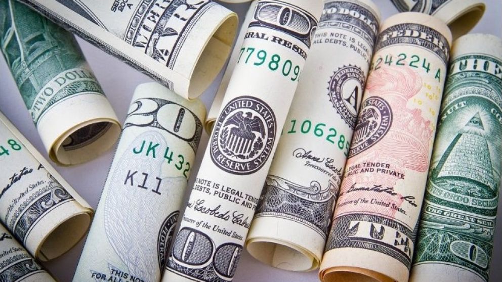 El dólar minorista terminó en $45,55.