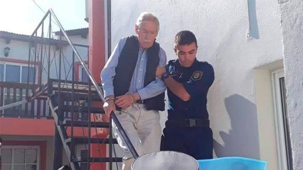 Lacaze. Cuando era detenido en su domicilio. (Gentileza villadelrosarionet.com.ar)