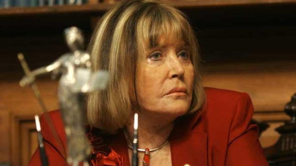 La jueza considera que es inconstitucional legislar por decreto en materia electoral.