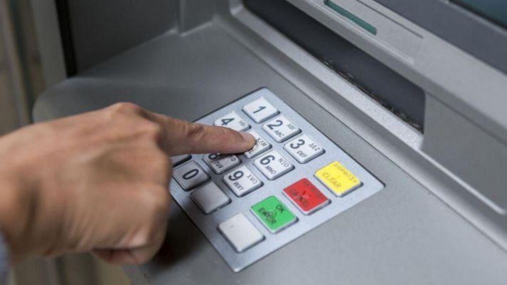 Alerta en la Argentina por un virus bancario que te vacía la cuenta.
