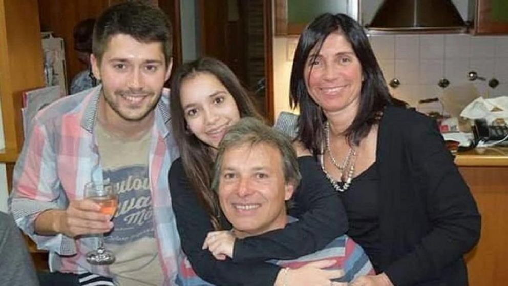 Fabricio y Sonia y la hija menor Carolina perdieron la vida en el accidente.