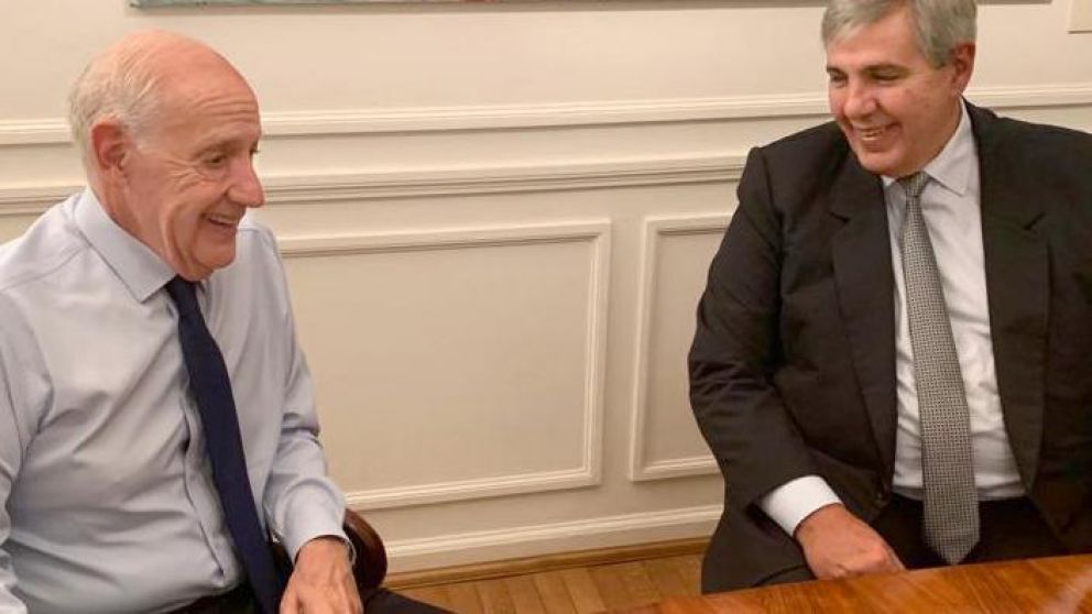 El ex Ministro de economía junto al vicegobernador de Jujuy.