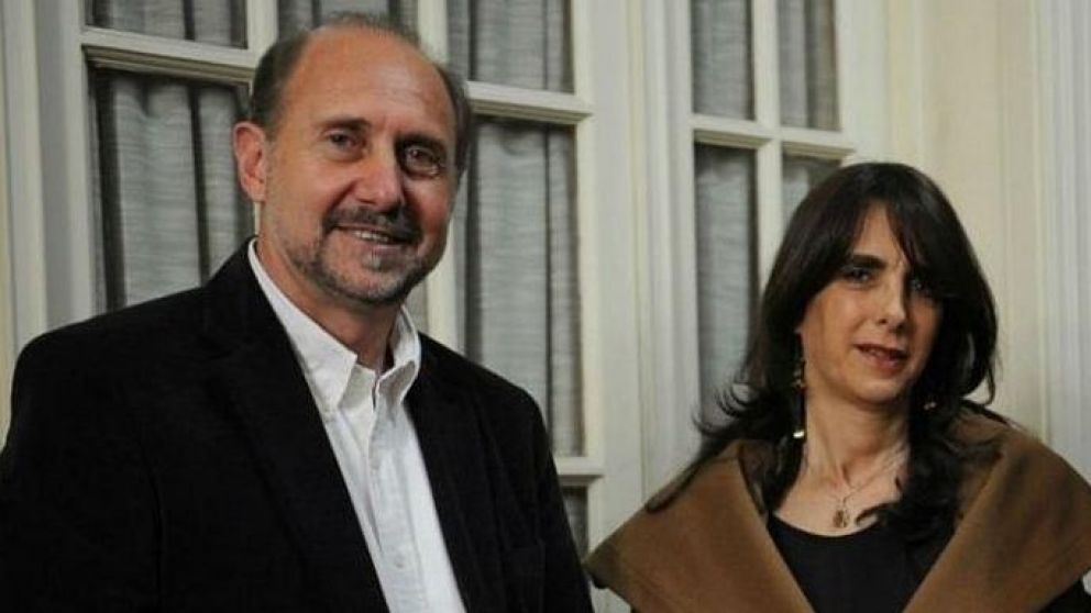 Perroti y Bielsa le dan el triunfo al peronismo en las PASO de Santa Fe.