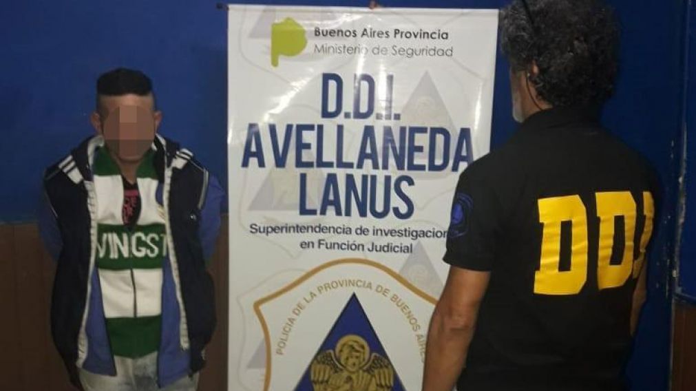 El delincuente que mató de un puntazo en el corazón a un joven en Sarandí.