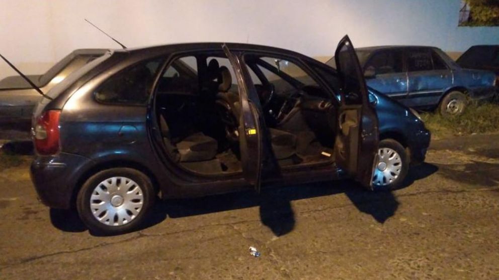 El automovil robado.